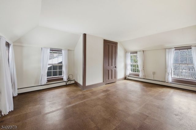 737 Water St, White Twp., NJ 07823