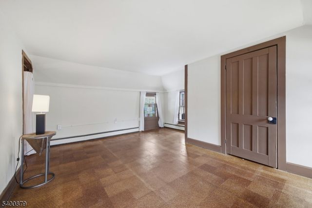 737 Water St, White Twp., NJ 07823