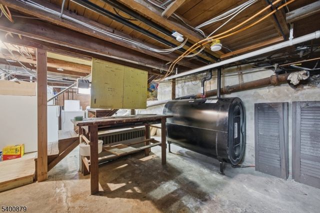 737 Water St, White Twp., NJ 07823