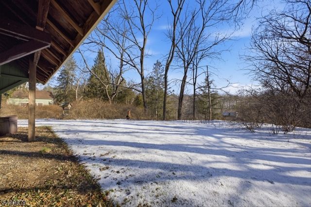 737 Water St, White Twp., NJ 07823