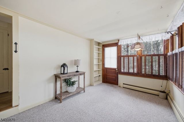 737 Water St, White Twp., NJ 07823