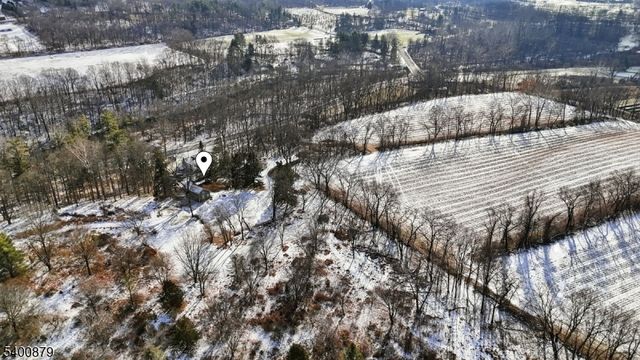 737 Water St, White Twp., NJ 07823