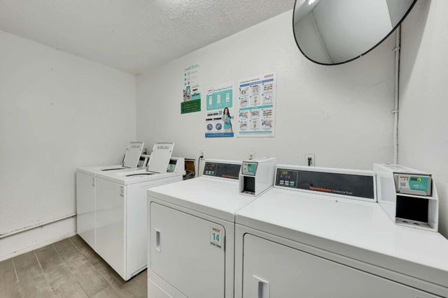 2803 Hemphill PARK B205, Austin, TX 78705