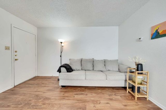 2803 Hemphill PARK B205, Austin, TX 78705