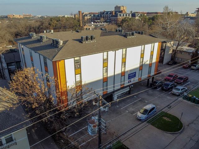 2803 Hemphill PARK B205, Austin, TX 78705