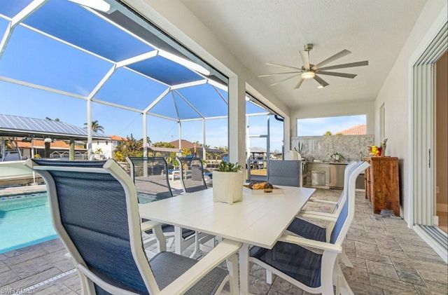 2401 Macadamia LN, St. James City, FL 33956