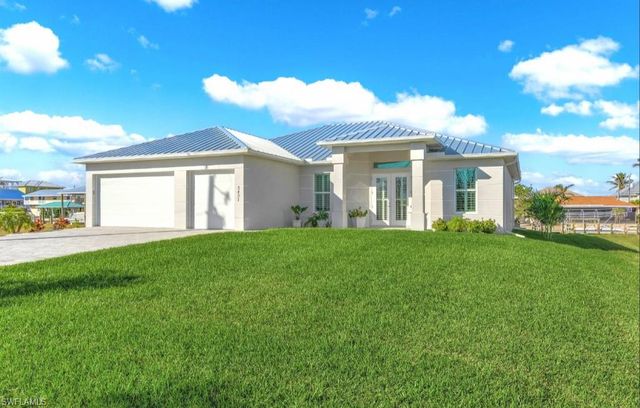 2401 Macadamia LN, St. James City, FL 33956
