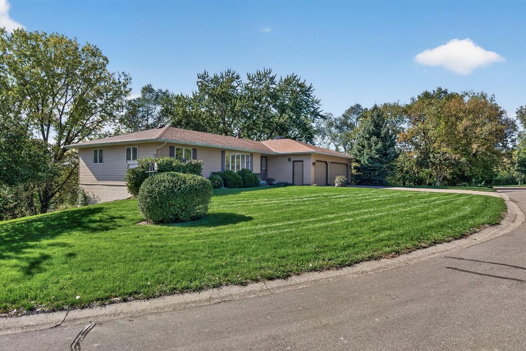 4315 Kaufmanis Way, Eagan, MN 55123 — exterior