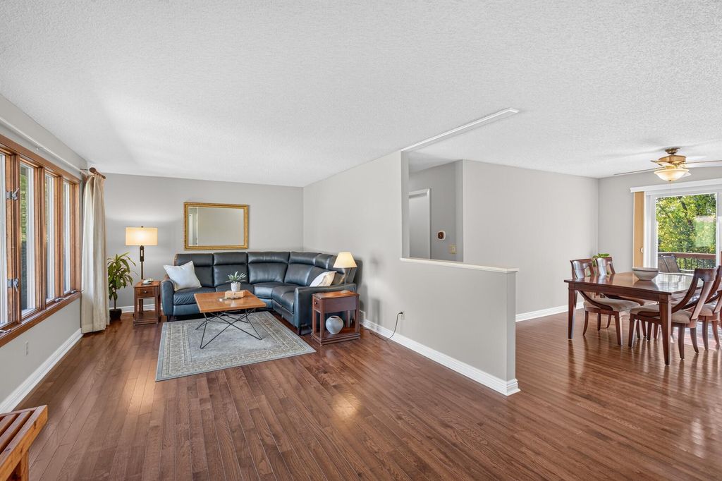 4315 Kaufmanis Way, Eagan, MN 55123 — photo 3