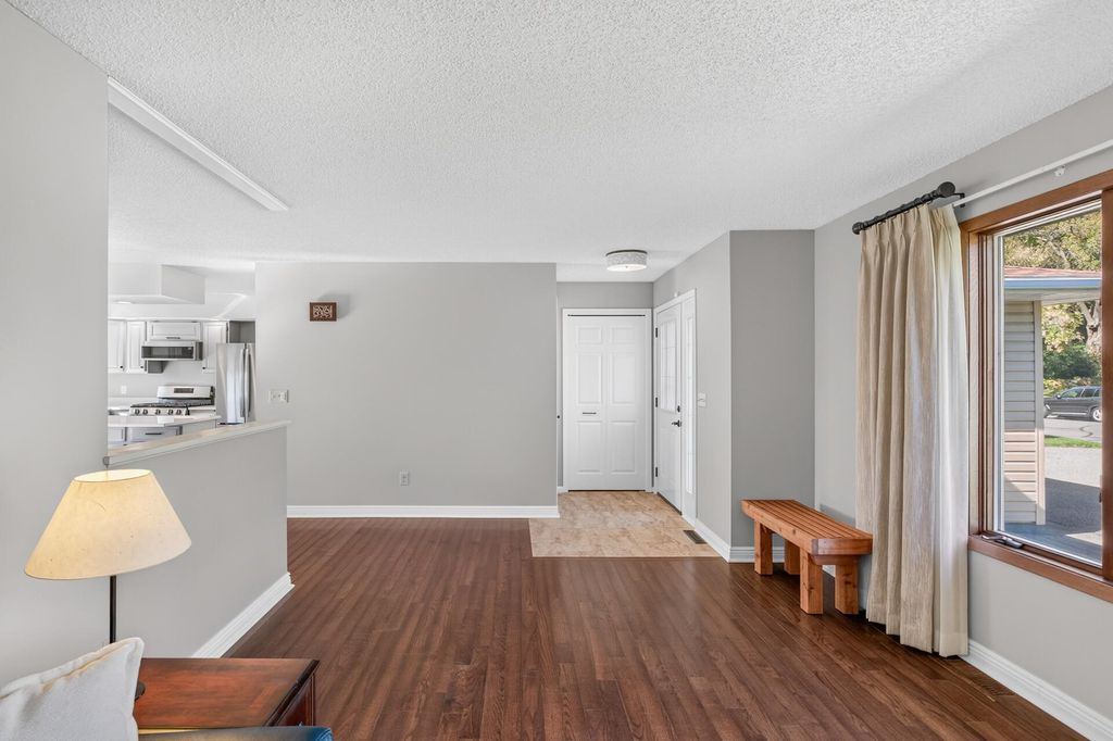 4315 Kaufmanis Way, Eagan, MN 55123 — photo 5