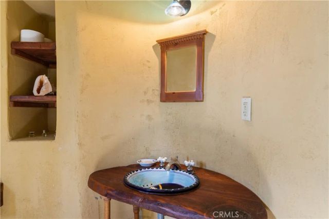 3520 Michelle Drive, Kelseyville, CA 95451