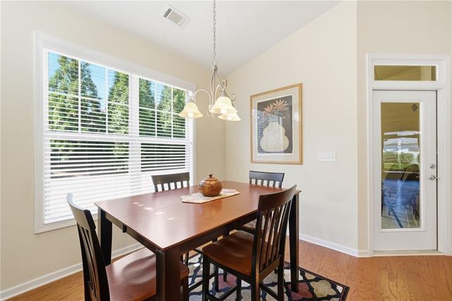 605 Hemlock Trail, Canton, GA 30114