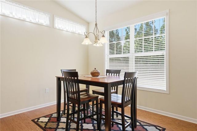 605 Hemlock Trail, Canton, GA 30114