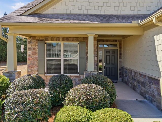 605 Hemlock Trail, Canton, GA 30114