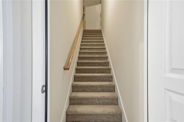 605 Hemlock Trail, Canton, GA 30114