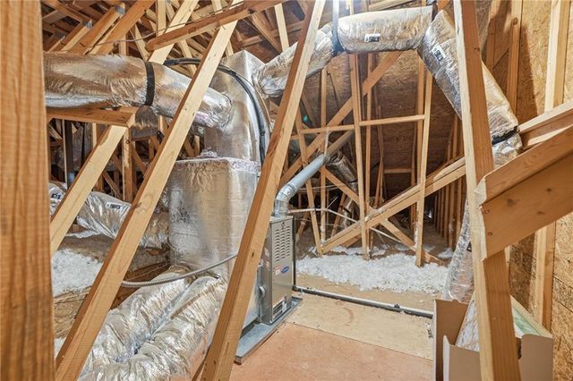 605 Hemlock Trail, Canton, GA 30114