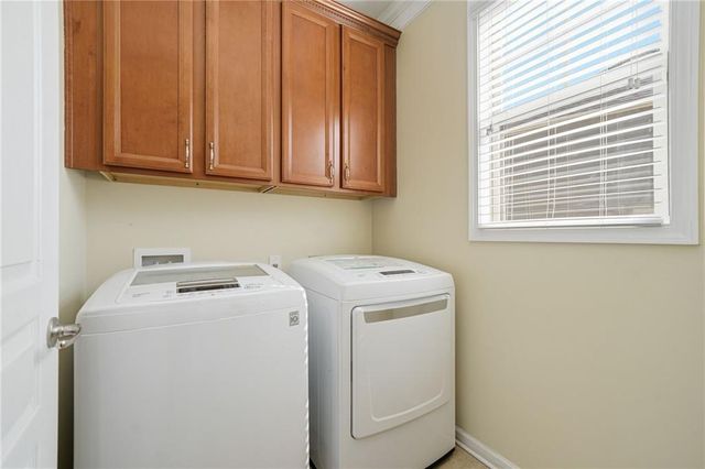 605 Hemlock Trail, Canton, GA 30114