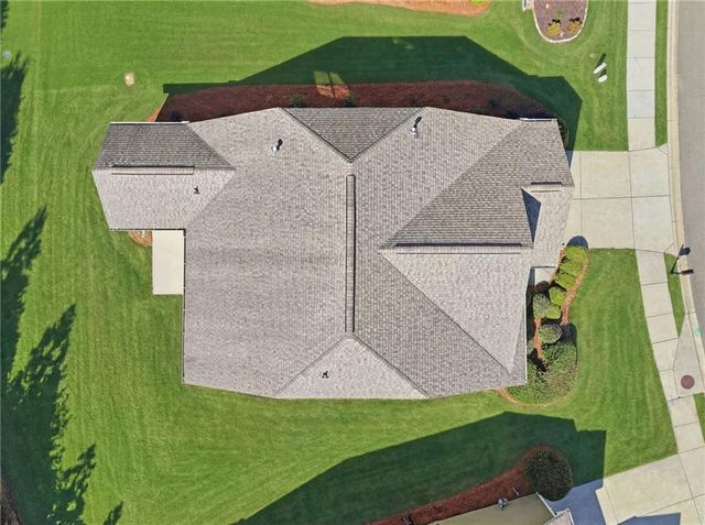 605 Hemlock Trail, Canton, GA 30114