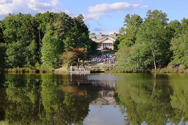 605 Hemlock Trail, Canton, GA 30114