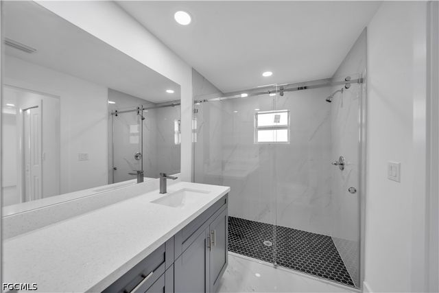 859 Chicago ST, Lehigh Acres, FL 33974