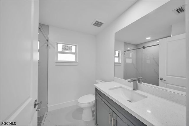859 Chicago ST, Lehigh Acres, FL 33974