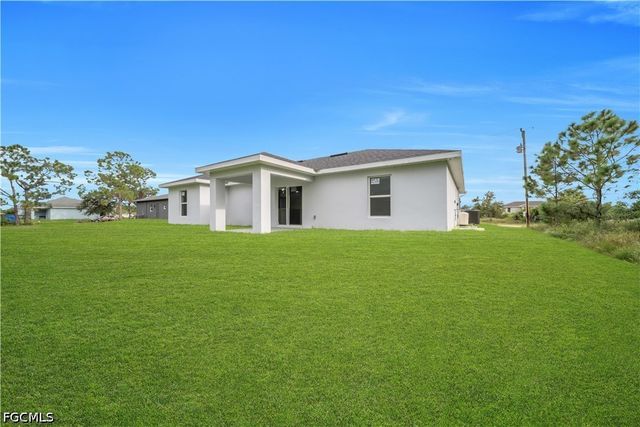 859 Chicago ST, Lehigh Acres, FL 33974