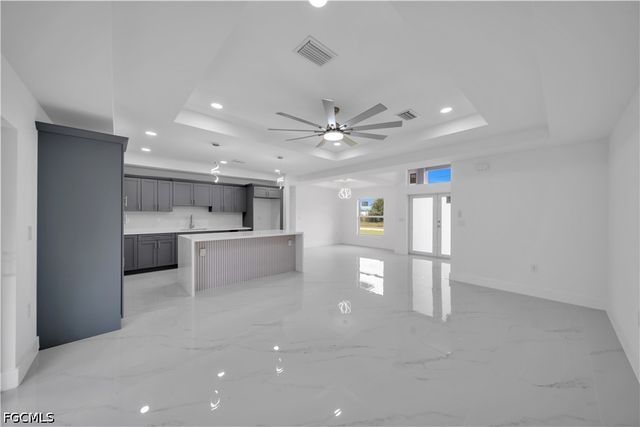 859 Chicago ST, Lehigh Acres, FL 33974