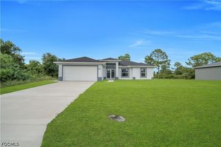 859 Chicago ST, Lehigh Acres, FL 33974
