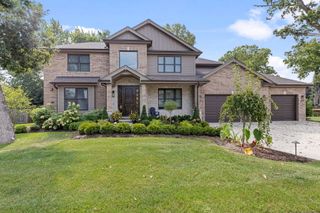 1162 Sycamore Drive, Lake Zurich, IL 60047