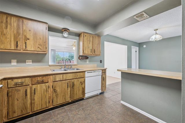 8723 HILL PINE ROAD, Orlando, FL 32825