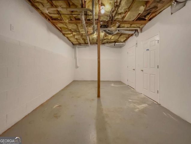 35 Grove Lane, Temple, GA 30179