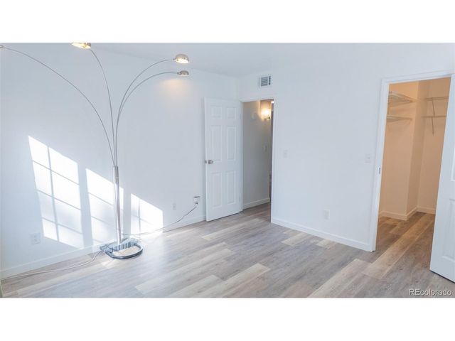 1887 S Pitkin St A, Aurora, CO 80017