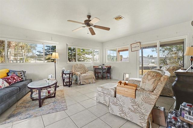 598 GANTRY STREET SW, Palm Bay, FL 32908