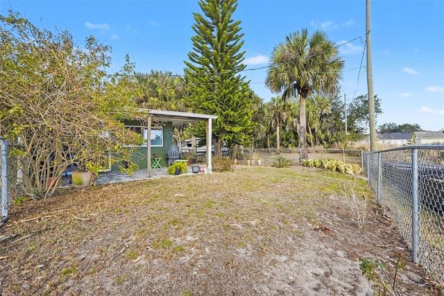 598 GANTRY STREET SW, Palm Bay, FL 32908