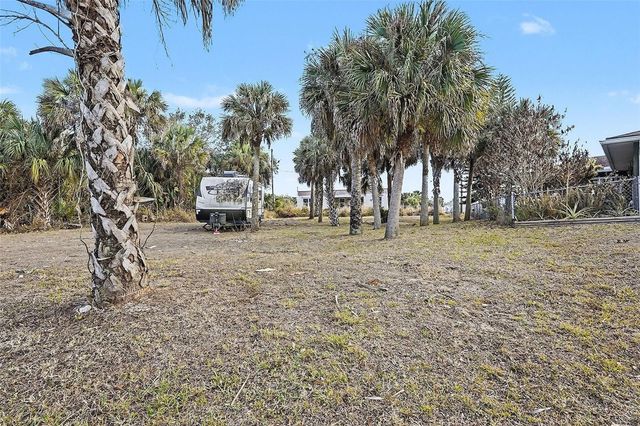 598 GANTRY STREET SW, Palm Bay, FL 32908