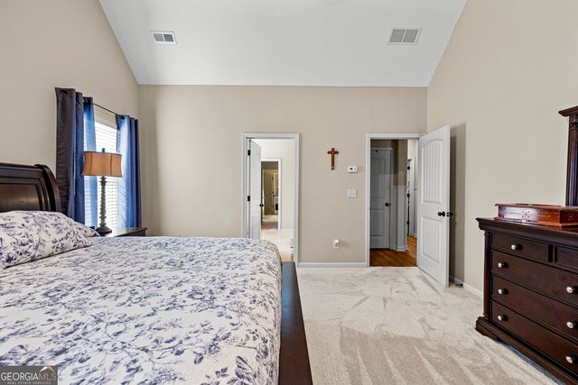 134 Hickory Hills Drive, Newnan, GA 30263