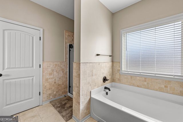 134 Hickory Hills Drive, Newnan, GA 30263