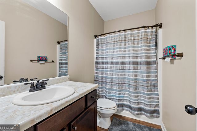 134 Hickory Hills Drive, Newnan, GA 30263