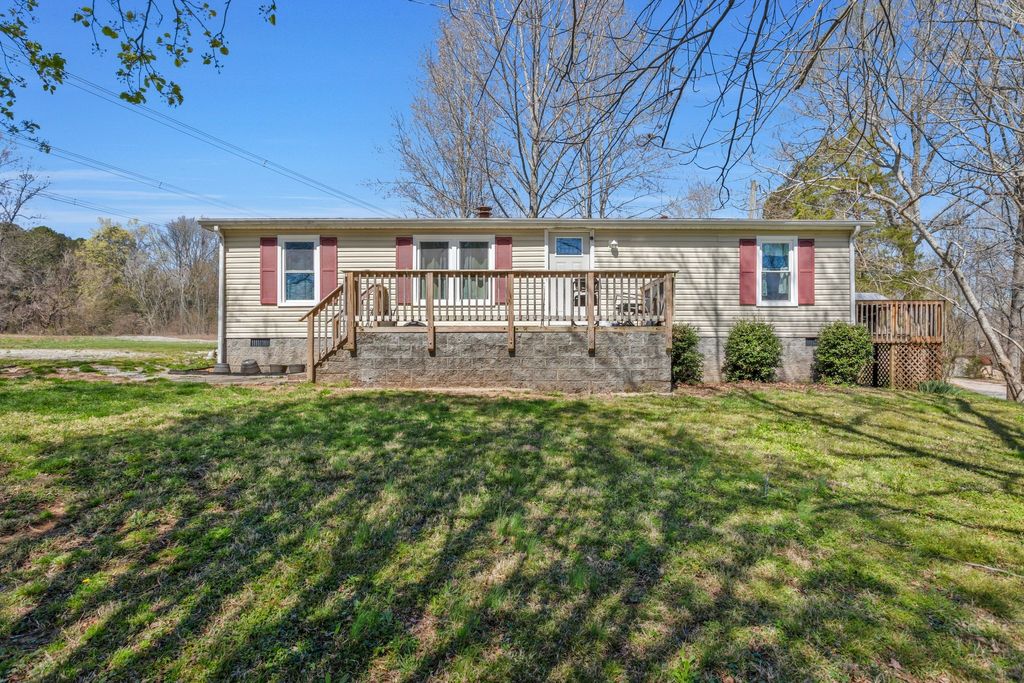2137 Sowell Mill Pike, Columbia, TN 38401