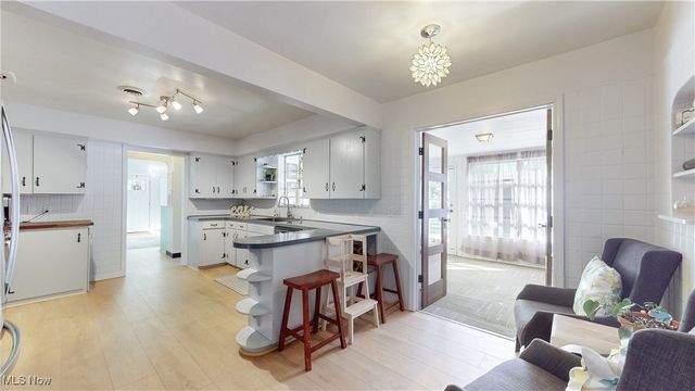 433 Delaware Avenue, Akron, OH 44303