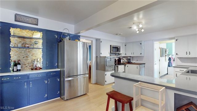 433 Delaware Avenue, Akron, OH 44303