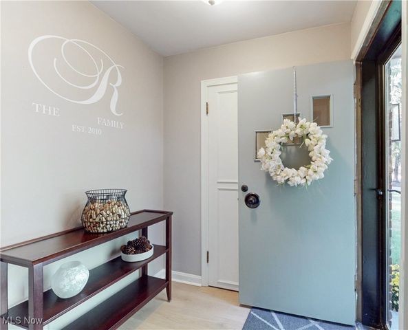 433 Delaware Avenue, Akron, OH 44303