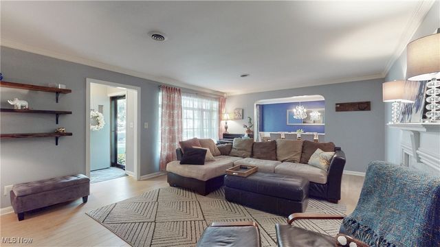 433 Delaware Avenue, Akron, OH 44303