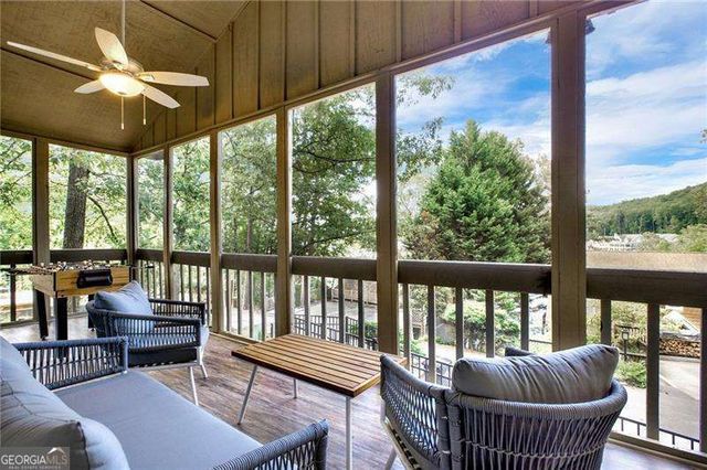 137 NARROWS Loop, Waleska, GA 30183