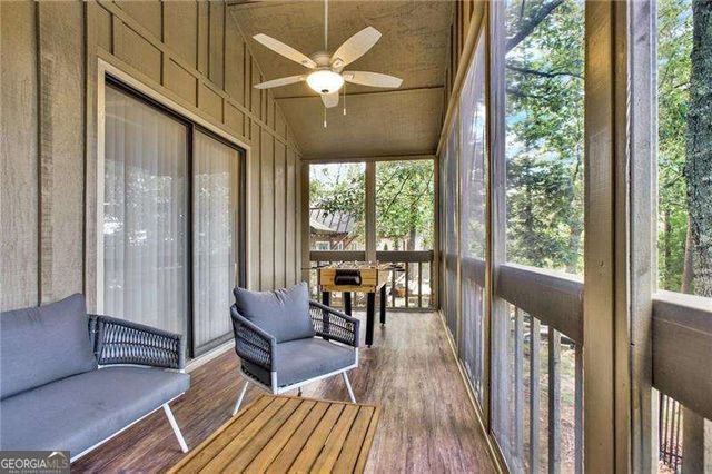 137 NARROWS Loop, Waleska, GA 30183
