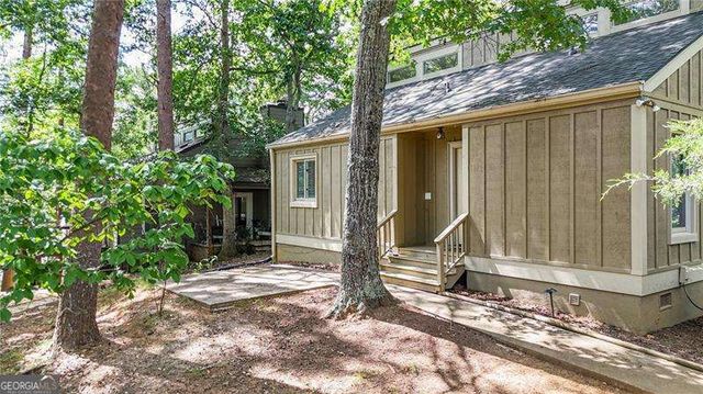 137 NARROWS Loop, Waleska, GA 30183