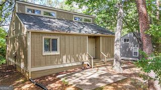 137 NARROWS Loop, Waleska, GA 30183