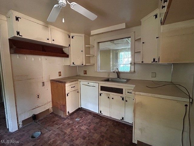 175 Curtis Drive, Avon Lake, OH 44012