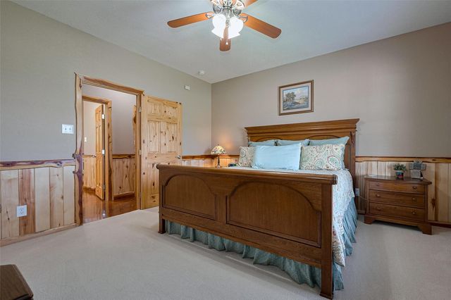 16325 Senkel Road, East Bernard, TX 77435