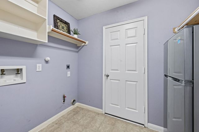 8710 Silver Lure Drive, Humble, TX 77346